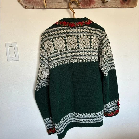 Vintage Nordstrikk Wool Knit Sweater with Pewter Clasps Womens size Large - Picture 7 of 7